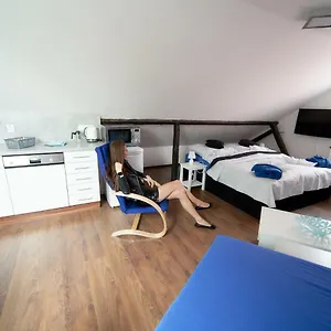 Bluestars Family , Karlovy Vary Česká republika